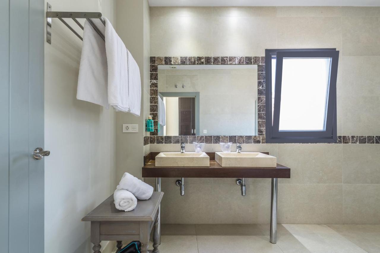 Salobreña Hotel Miba מראה חיצוני תמונה